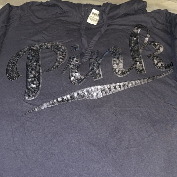 Preloved PINK hoodie sweater excellent condition size L dark blue. - Picture 3 of 4